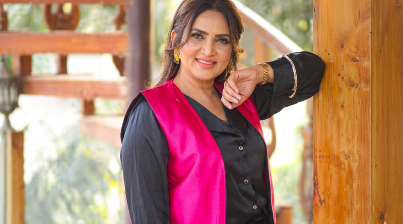 aini-tahira-babar-ali-sitcom-couple