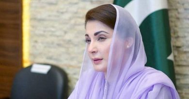maryam-nawaz-sharmin-obaid-chinoy-meeting